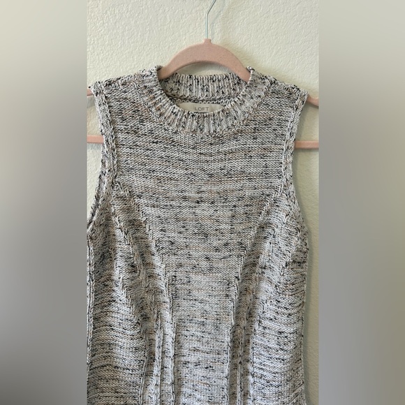 Loft Sleeveless Chunky Sleeveless Sweater Tank Top SZ SM - Picture 6 of 9